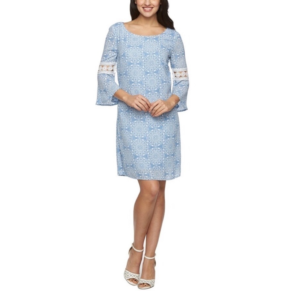 Luxology Women Floral Bell Sleeve Lace Dress       Size M